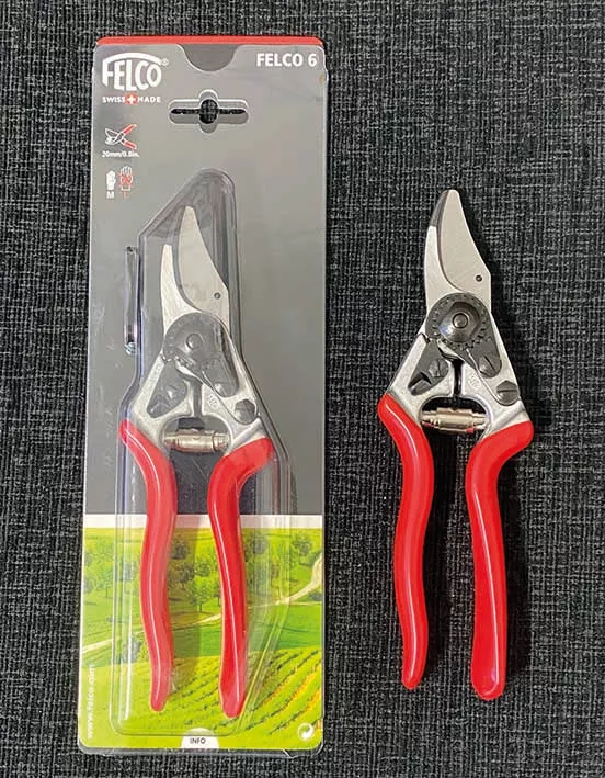 Felco 6 Secateur (Small- Medium)